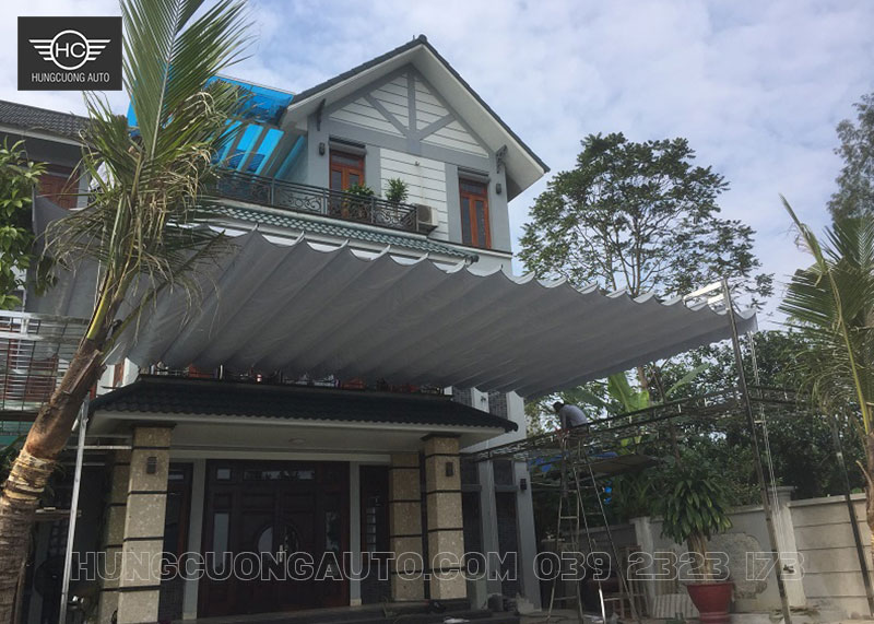 Mái bạt xếp che sân biệt thự Mái bạt xếp che sân biệt thự