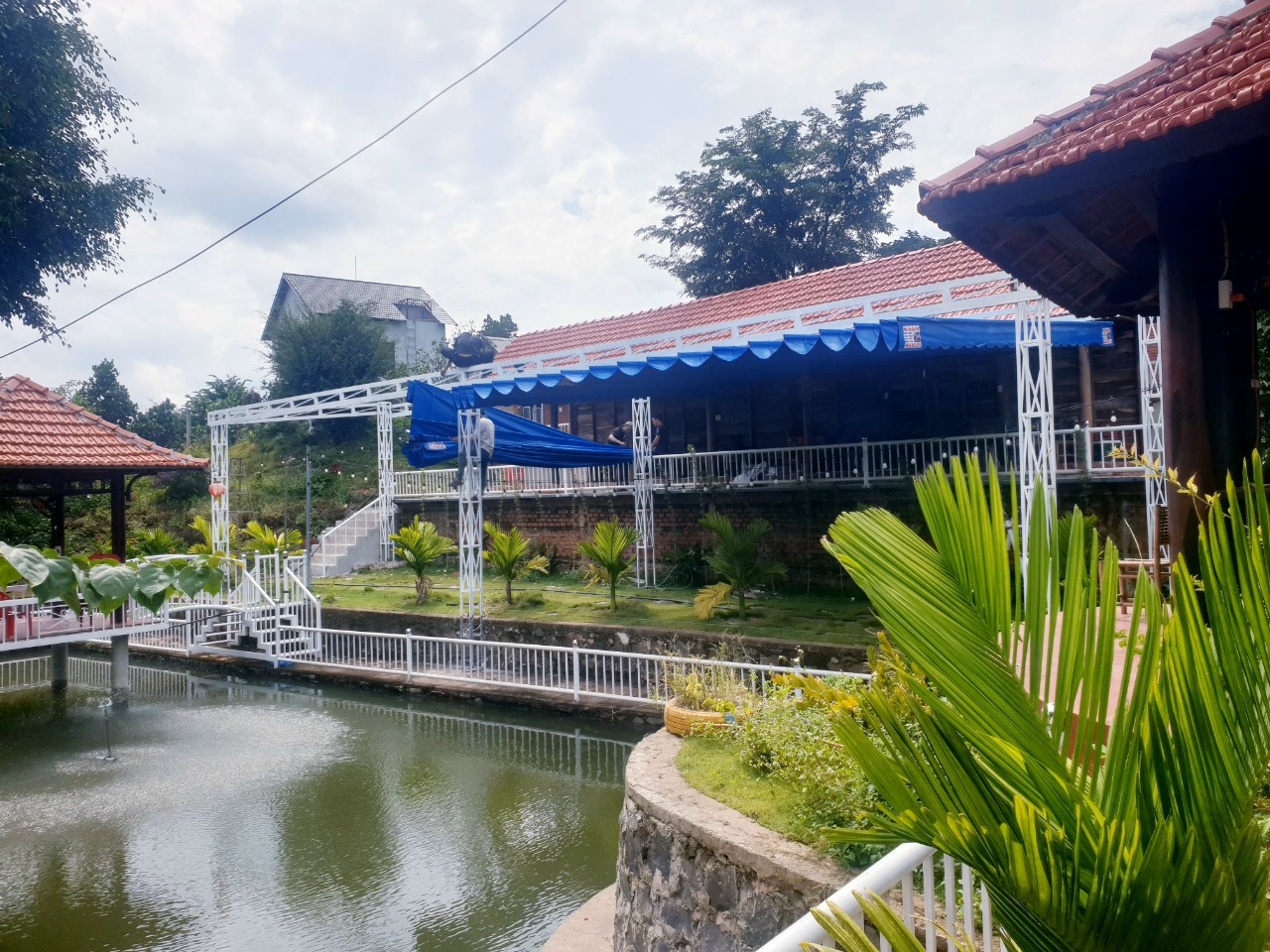 mái xếp sân vườn mái xếp sân vườn